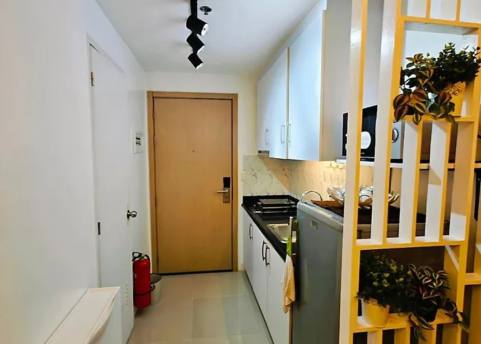 Cozy Modern 1br Light Residences With 55 Inches 4k Tv Manila
